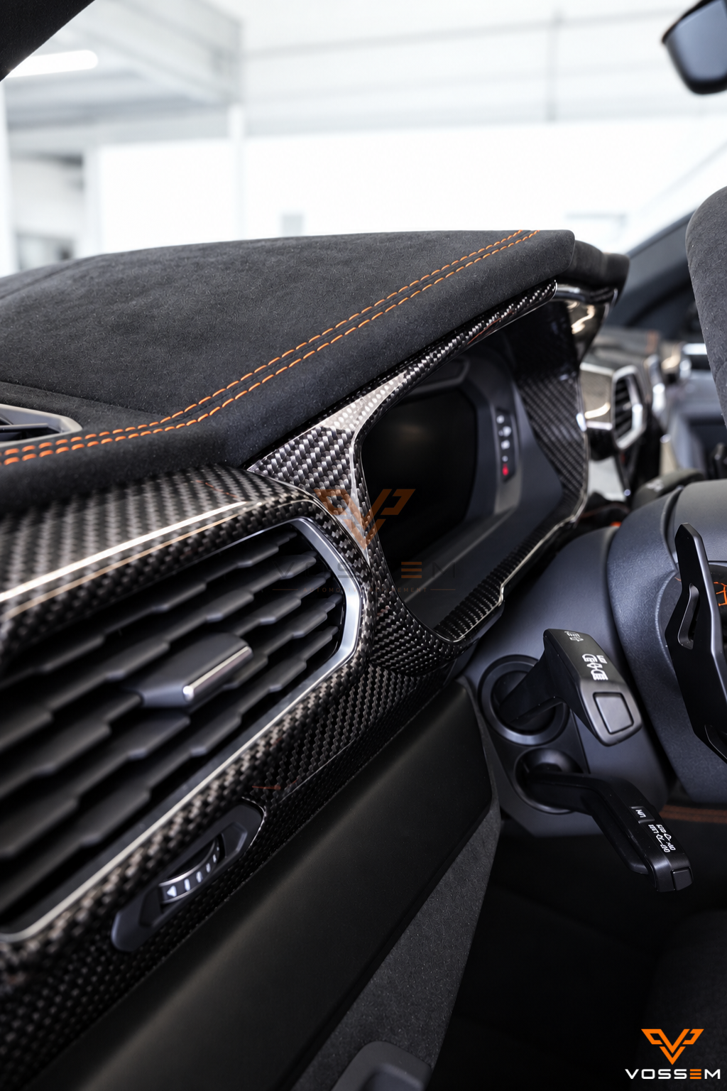 Lamborghini Urus Interieurveredelung, Aufnahme 3