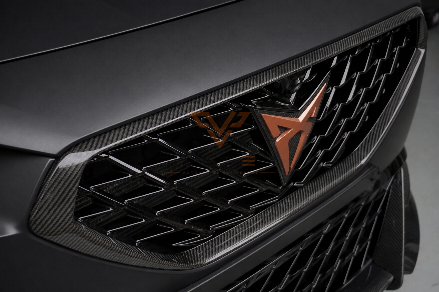 Cupra Formentor Kühlergrillumrandung, Carbonteil für Cupra Formentor von Vossem